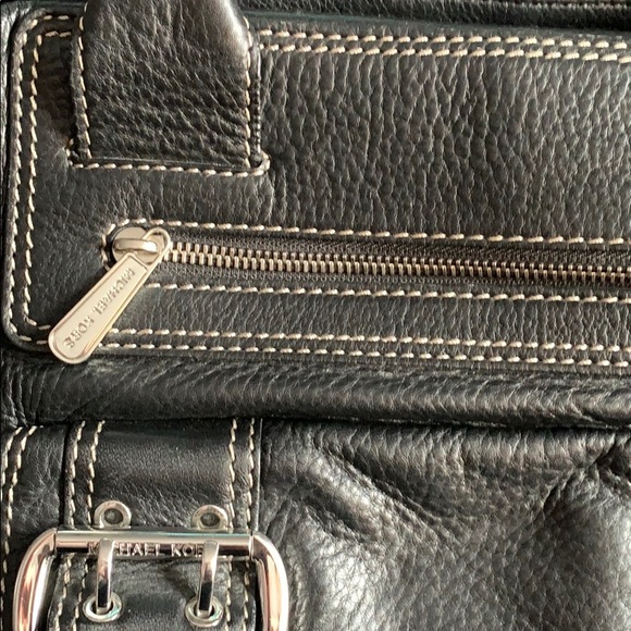 Michael Kors Leather Shoulder Bag - Picture 4 of 12